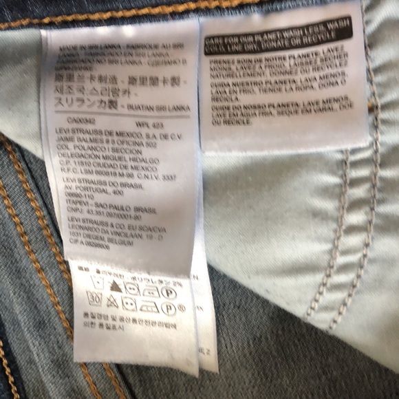 Levi’s 25 Jeans Blue 311 Shaping Skinny Pocket zipper button Excellent Condition - Picture 4 of 7